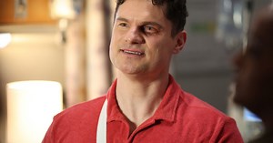 The Rookie Season 5 Ep. 20 Preview: Skip Tracer Randy's on The Case!