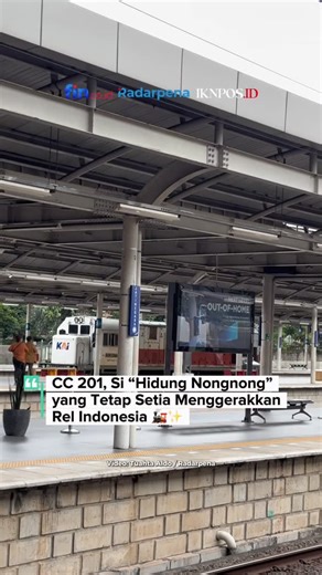 Radarpena on Instagram: "Lokomotif CC 201, Si “Hidung Nongnong” yang Tetap Tangguh di Rel Indonesia 🚂✨ Buat kamu penggemar kereta api atau sering disebut dengan railfans, pasti nggak asing dengan lokomotif legendaris yang satu ini. Mempunyai kode CC 201, lokomotif ini memiliki ciri khas bentuk dan bagian paling ikonik yaitu hidung nongnon pada bagian kabin masinis. Banyak ditemukan melintas di rel tanah air, lokomotif ini dibuat oleh General Electric dengan kode pabrik U18C, dengan tenaga 1950 