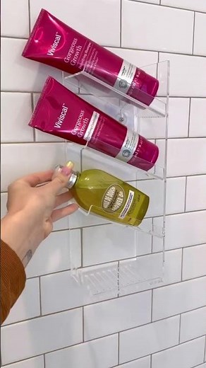 Instant shower organizers!👀 These acrylic shower caddy’s are not only functional but stylish too!