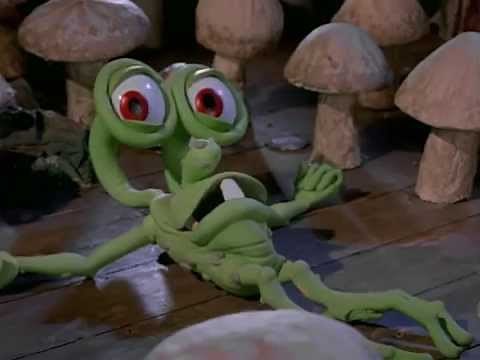 S01E03 Hide and Go Freak/Better Homes & Garbage