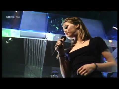Vanessa Paradis - Joe Le Taxi HQ 1988