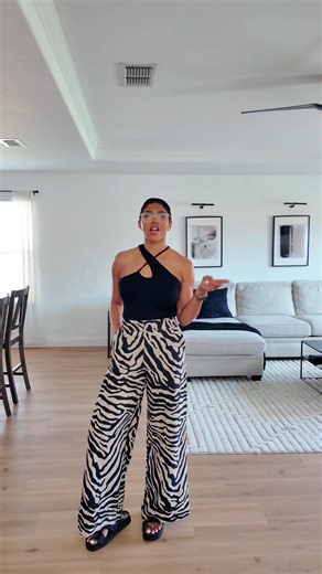 Coach Brynn Thong Sandals & OOTD