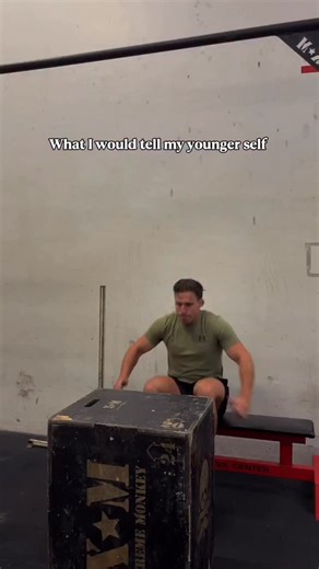 💥 Strength, speed and explosive power I wish I knew this when I was younger… Training for me has changed since I played hockey. I use to train like a bodybuilder or powerlifter. I was strong, but this did not transfer onto the ice. I started to include more functional movements, plyometrics, power exercises… this helped me become more athletic and train with a purpose. Lift heavy weights FAST. This will do more for you than just lifting the heaviest weight possible. I wish someone told me this 