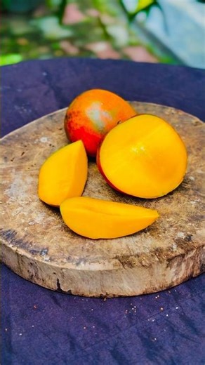 Authentic Sri Lankan Snack Choice! 🇱🇰🔥 #shorts