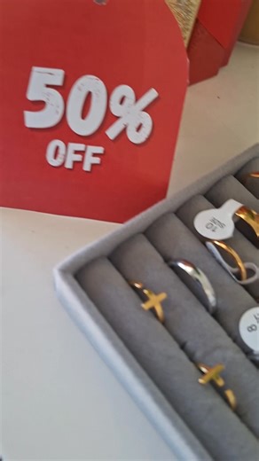 Stainless steel daily wears on 50% off🥰 We are located at Shop 1303, Flea Market Container Mall Suva | WooHoo