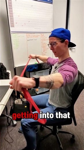 The 30-Second "Desk Hunch" Fix 💻🦁