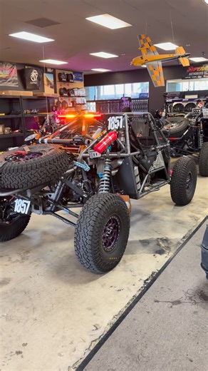 El Cajon Hobbies on Instagram: "Another Full Race Prep Wrapped Up For @blakewilkey357 And @elcajonhobby / @harrison_weiss To Go Put It Down @theparker400 In A Couple Weeks✊ Now Time To Do A Full Alignment And Shock Adjustments Before We Go Testing With @kingshocks Next Week 💪 Partners who support our shred 🙏🏻 @shreddy.lyfe @xcomp_tires @heatwavevisual @kmcwheels @pedalcommander @polarisrzr @bajadesigns @fullthrottlebattery @drt.motorsports @prpseats @boxousadirect @ruggedradios @kingshocks @h