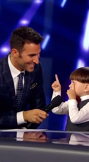 "Mommy Cooks with BUTTONS" 📟💀 Kid Reviews Mom's Food