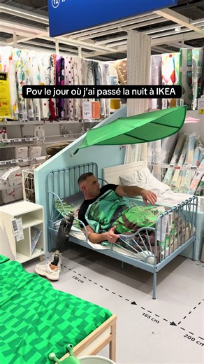 IKEA dit “testez le lit”. J’ai pris ça au sérieux. @IKEA France #humour #prt