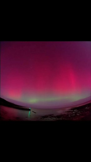 This morning fabulous Aurora display captured by @leo_cloud_surfer #aurora #auroraborealis #astronomy #ireland #space #spaceweather #northernlights #europe Follow here for further live updates on the next CME arrival 👉 https://www.donegalweatherchannel.ie/live-aurora-noctilucent-clouds-updates ☕You can also support my updates by buying me a coffee. By buying a coffee you are helping secure the future of the page which helps in the maintenance and running costs 👉 buymeacoffee.com/donegalweather