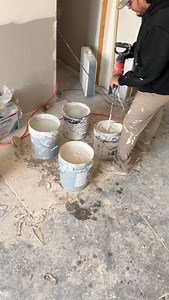 La textura en los cielos de tree bark se ve bien chido cuando los profesionales lo hacen. Aquí les dejo como nosotros lo hacemos. #drywallfinisher #drywaleros #drywaller #drywallnation #drywalltexture | MA Drywall
