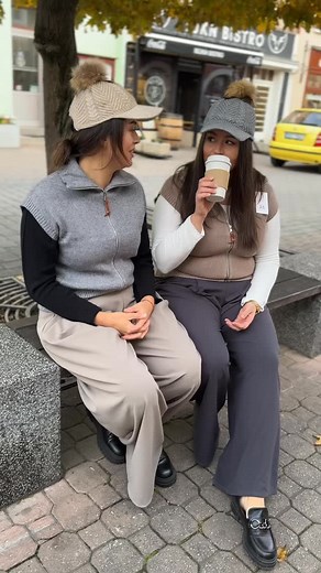 Holky dnes vyvětrali ➡️ ❤️Kalhoty ANDRA ❤️Vestu Junit ❤️Kšiltovku COOP Co na outfit říkáte? ✅✨ Vše najdeš tady: https://www.glamstore.cz/novinky-2/ A na prodejně v Čáslavi ✔️🏠 #novinky #velikostnehrajeroli #glamstoremoda | Glamstore móda Čáslav