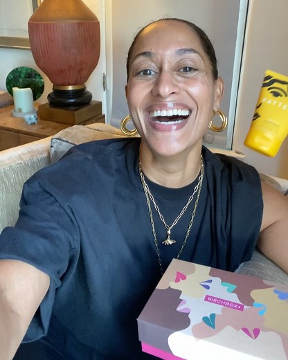Tracee Ellis Ross on Instagram: "@patternbeauty, @birchbox, casual beauty, juicy & joyful hair. Talk about a cute combo platter! Get a travel size of our Leave-In Conditioner (my holy grail) by heading to birchbox.com/pattern and using code PATTERN to subscribe. #birchbox #futureiscasual #ad"