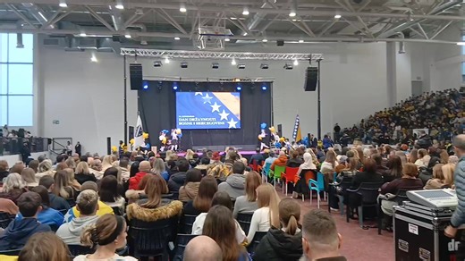 16K views · 700 reactions | Mala slatka raja koja je oduševila sve svojim nastupom (VIDEO) | Stolački.ba | Facebook