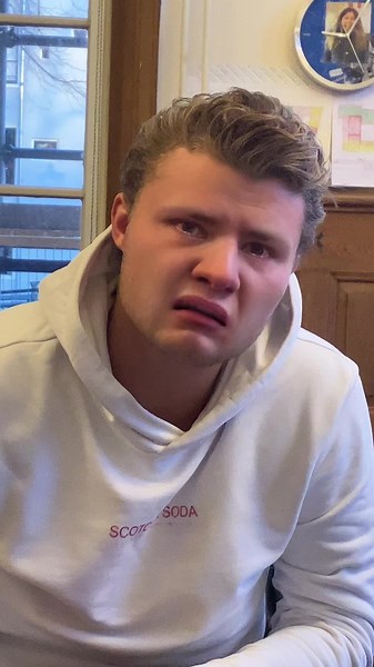 Video's van Nick van Loveren (@nickvanloveren) met Ons Moeder Zeej Nog - Jan Biggel