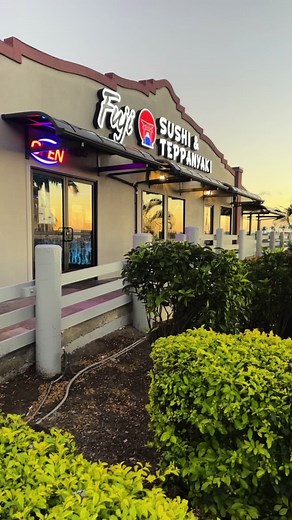 We went to a new restaurant for New Year’s Eve. 🤗Fuji Sushi & Teppanyaki is a casual style Japanese restaurant. Great service and sushi✨#food