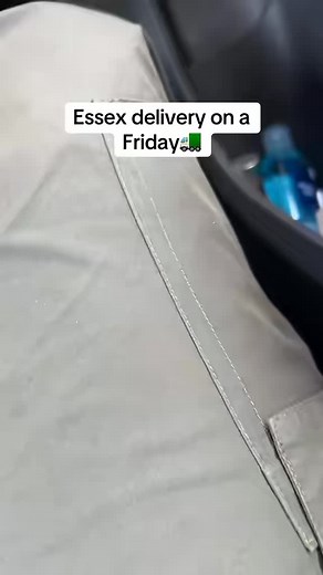 1K views · 449 reactions | Not everyone can do this job… #courier #delivery #deliveryservice #vanlife #vanlifestyle | Tommie Courier Services | Facebook