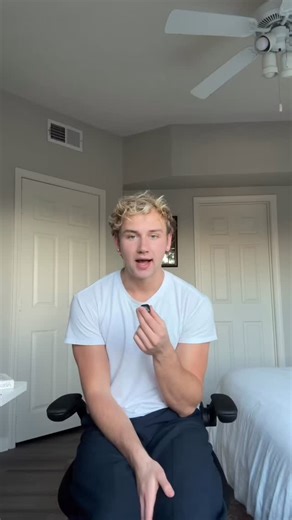 Thad | Leetcode Explanations & Tech on Instagram: "if you were able to guess where this was going, you’re in the top 5% 🫣 #codinglife #computerscience #softwareengineer #leetcode #codinginterview"