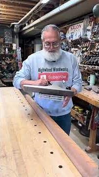 Bevel an edge with a hand plane