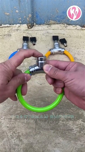 Short anti-theft chain locks for motorcycles, electric vehicles and bicycles