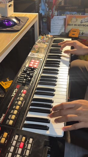 "Roots Reggae Music" from 𝐑𝐞𝐛𝐞𝐥𝐮𝐭𝐢𝐨𝐧 short keyboard cover 🎹 Ctto 📸 https://www.tiktok.com/@taztagle?_r=1&_t=ZS-91Pe8rd0KBt #philippineislandreggaemusic #reggae #irieginal #supportthelocals #pinoyreggaevibes #reggaevibes #reggaemusic | 𝐏𝐡𝐢𝐥𝐢𝐩𝐩𝐢𝐧𝐞 𝐈𝐬𝐥𝐚𝐧𝐝 𝐑𝐞𝐠𝐠𝐚𝐞 𝐌𝐮𝐬𝐢𝐜