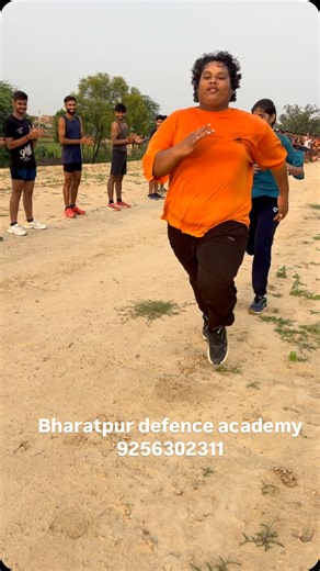 Hari Shankar Sharma on Instagram: "तूफान कमांडो 150 Kg 🔥 #instagram #instagood #india #viral #viral_video #indianarmy #motivation #trending #shorts #viralshort #bharatpur_defince_academy 9256302311"