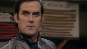 Latajacy cyrk Monty Pythona | S01E08 | PL DVDRip |