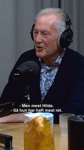 DR Lyd on Instagram: "Keld og Hilda for evigt 💞 Keld Heick har i en menneskealder sunget sig ind i danskernes hjerter. Og stadig som 79-årig sætter Keld lydanlægget op, når Hilda og ham turnerer landet rundt. Men hvordan forbliver man hinandens valentin gennem så mange år som både kollegaer og partnere? Du kan høre 'Peter og profeterne' nu i DR Lyd 🎧"