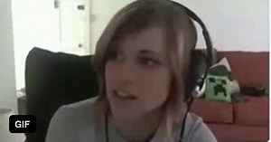 Paddling the pink canoe - Funny