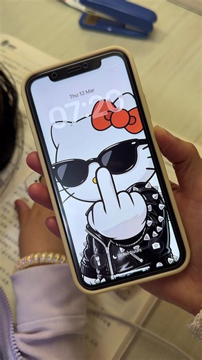 Download Cool Live Wallpapers for Your Phone