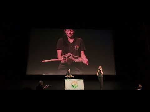 Hoppers Pre-Show At The El Capitan Theatre.