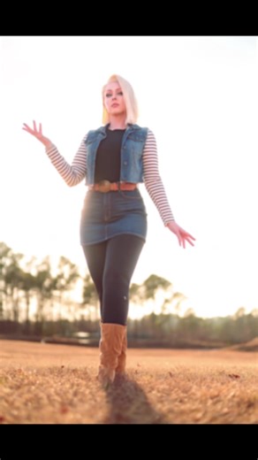 Android 18 🤖 Some newer pics I did with @Darrus Rivers last month ✨ @Crunchyroll #cosplay #cosplaygirl #cosplaytok #dragonball #android18