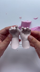 81K views · 31 reactions | This video shows the demoulding of a pair of baby hand casts of 3 week old Madeline. The moulding material is called alginate and the plaster is a type of gypsum. The ‘casts’ have imperfections which will be refined as part of the finishing stages. These little hands are part of a full set that are to be painted rose gold and framed  | Rosie's Casting Studio | Facebook
