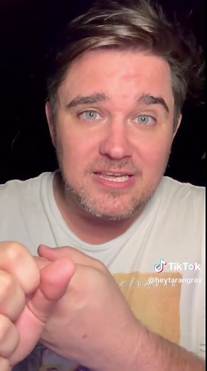 You voted! And Karma was the next song you all decided I needed to do from Alien Stage! I’ve never heard it. Let’s see if I can guess the entire production. #alienstage #alnst #alnstedit #alienstagevivinos