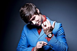 First look clip: Tinchy Stryder tricked by magician Ben Hanlin