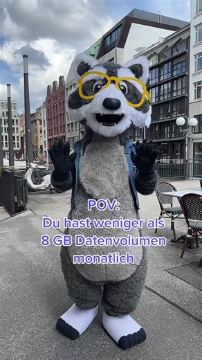 holy shit #SIMonmobile