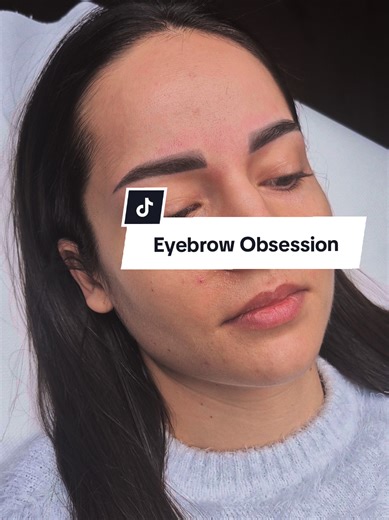 Eyebrow Obsession: The Latest Micropigmentation Trends