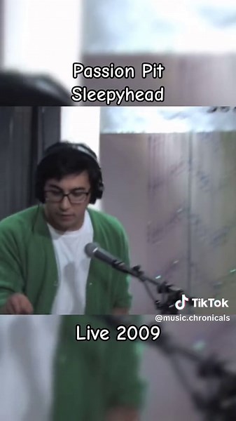 Nostalgic Indie Rock Anthem Sing-Along | Passion Pit - Sleepyhead