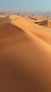 Sand dunes in Rub' al Khali, Arabian Peninsula. Credit: Silverjohn | Discovery