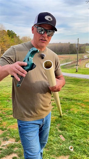 PVC Pipe Cutter Ratchet Heavy Duty Pipe Cutting Tool PEX PVC Tubing Cutter Plumbing Tool ⸻ Description: If you’ve ever tried cutting PVC or PEX with the wrong tool, you already know how frustrating it is. This ratchet-style pipe cutter gives you clean, straight cuts without crushing or splitting the pipe. Perfect for plumbing work, irrigation, DIY projects, and quick repairs. The ratcheting action makes it easy to cut through pipe with less effort, even on tougher materials. This is one of those