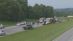 VIDEO: Deadly crash on I-265 involving multiple vehicles