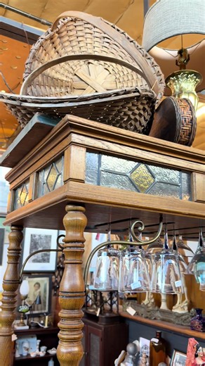 Dreamy Antique and Vintage Details