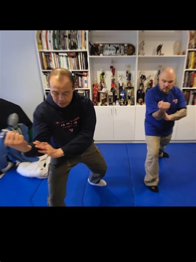 SERAK SILAT with Guru Conrad Bui. Guru Conrad is also my Tiga Tactics instructor. Much respect to everyone🙏