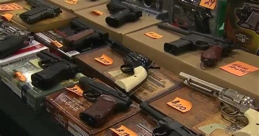 WATCH: Open Carry bill moves forward in Tennessee