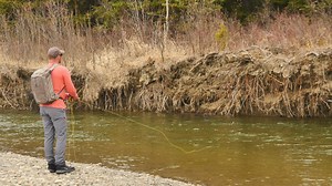635K views · 3.2K reactions | Here's a cool video from Jensen Fly Fishing, in which Dave shows you exactly how he fishes a woody bank in a stream. To see the full half-hour video, click here: https://www.youtube.com/watch?v=6yFF2JLpiB4 | Orvis Fly Fishing | Facebook