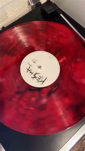 kesha cannibal uo exclusive! this pressing is everything... #Shorts #kingcnynmusic