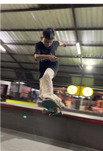 Master the Backside Tailslide Skateboarding Trick