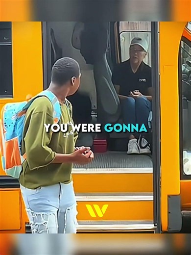 Boy With Autism Gets Help From Bus Driver.. 🥺❤️‍🩹 (via: autismstories5 | TT)
