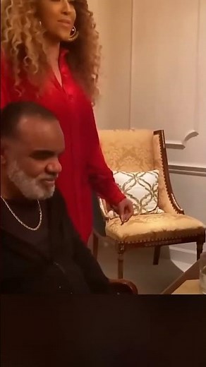 Isley brothers || Footsteps In The Dark