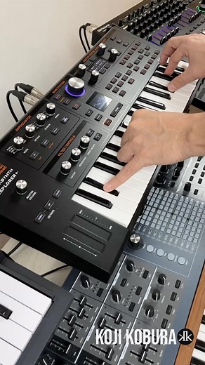 Koji Kobura on Instagram: "Underworld - Born Slippy (Hydrasynth Explorer) #synth #musicproducer #bornslippy #electronimusic #hydrasynth #hydrasynthexplorer @ashunsoundmachines"